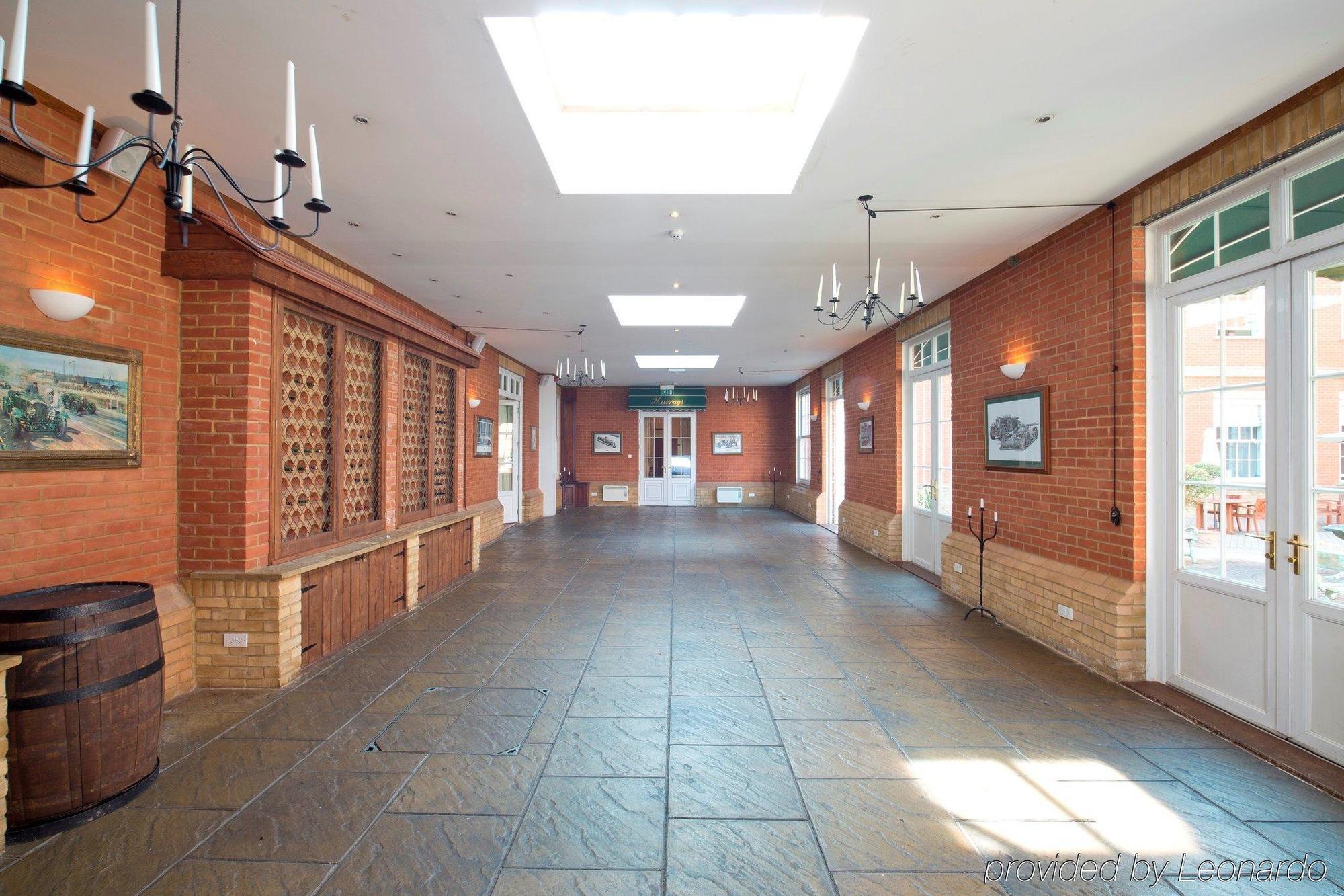 Whittlebury Hall And Spa Esterno foto